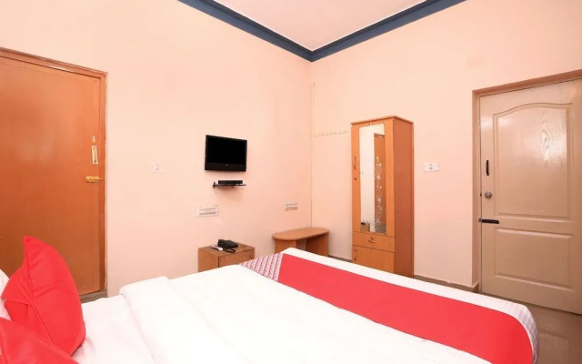 Yashas Residency By OYO Rooms