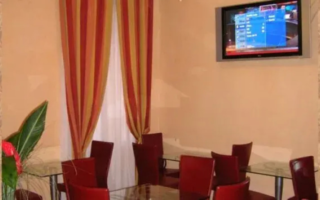 Hotel Agli Artisti &  Alloggi Agli Artisti