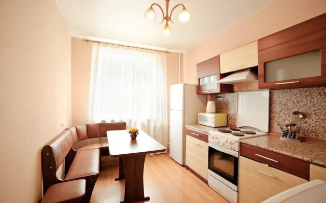 Apartment on Alliluyeva 12a-26