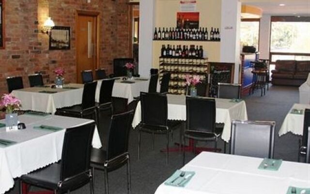 Comfort Inn William Macintosh