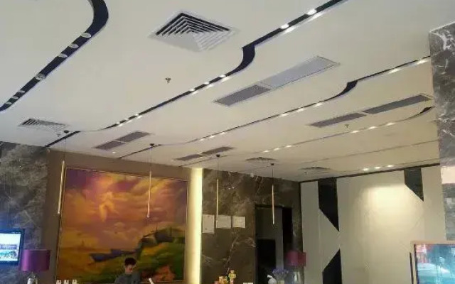 Lavande Hotel (Guangzhou Science City Lianhe)