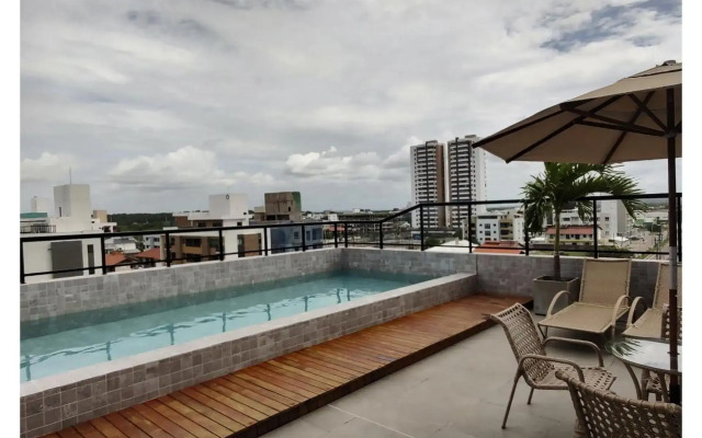 Apartamento em Intermares a 200 metros do mar