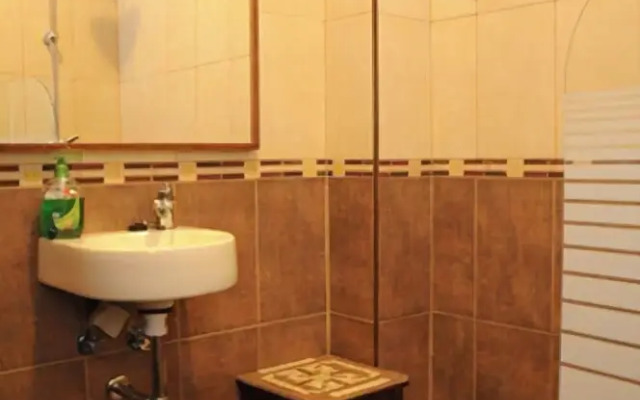 Triana Backpackers