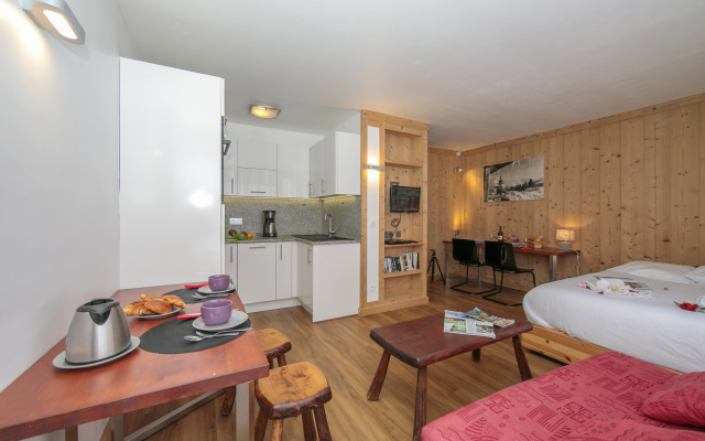 Residence de Lognan- Les Drus 12