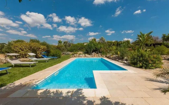 1679 Villa Mila in Torre Vado