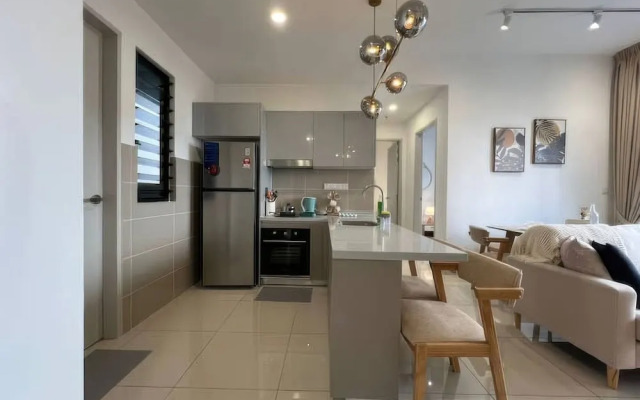 Trion Residence by Emily in Town