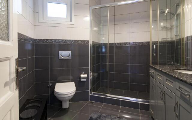 Amazing Flat near Osmanbey Metro Station