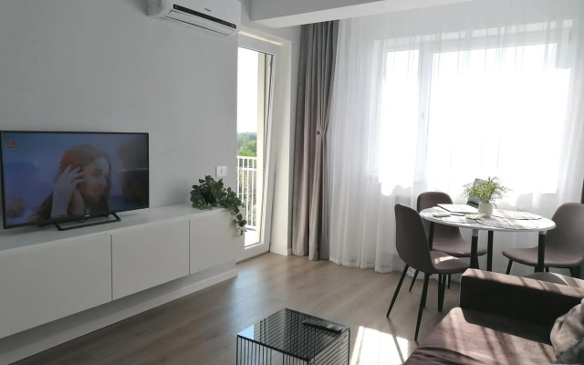 SunsetView Apartment