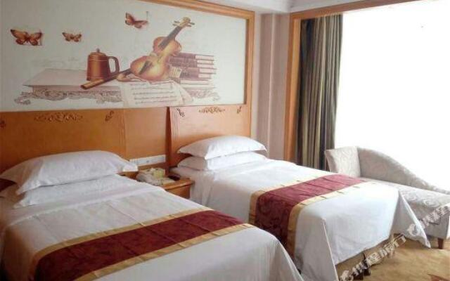 Vinenna International Dongguan Mountain Villa