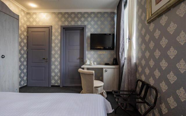 Hotel Day Inn