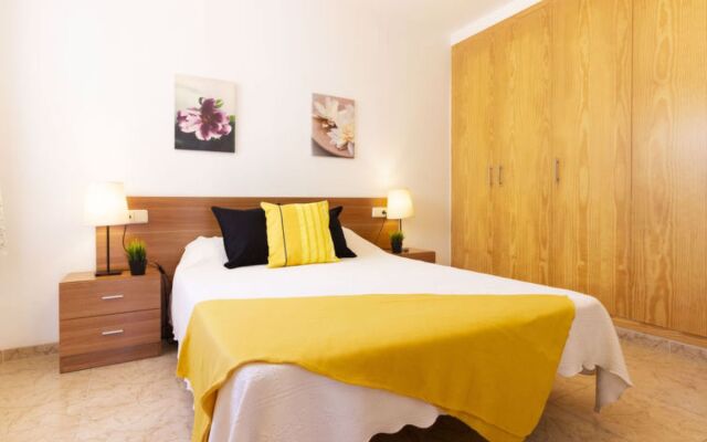 House 2 Casas Deltebre