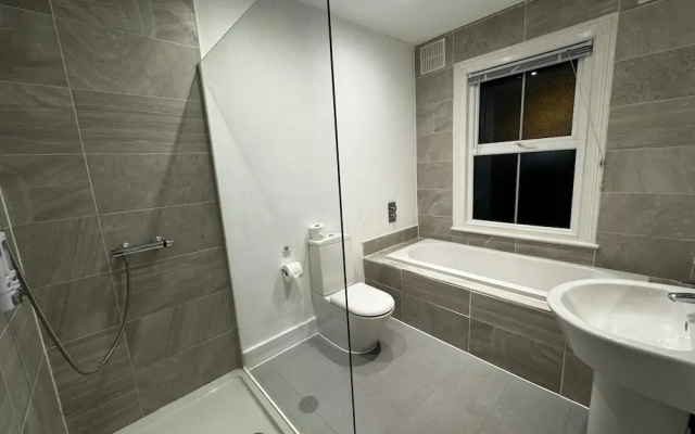 Onsite Apartments in Central Brentwood