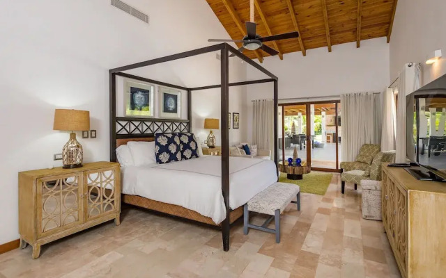 Luxurious 5-bdr villa at Casa de Campo