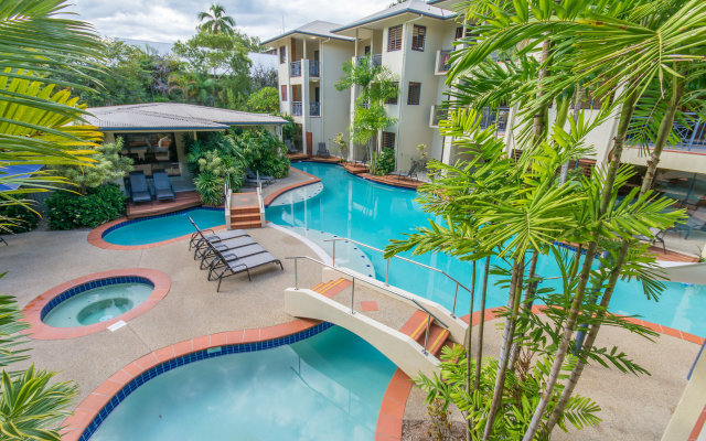 Meridian Port Douglas - Adults only