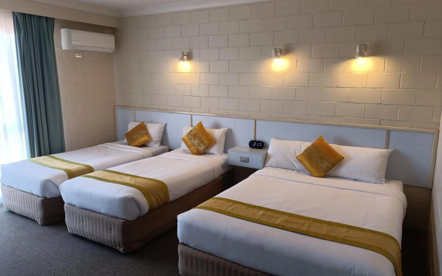 Admiral Nelson Motor Inn