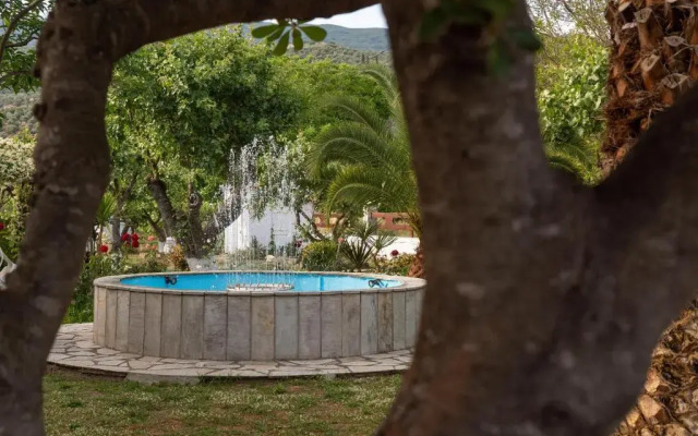 Hotel Ainareti