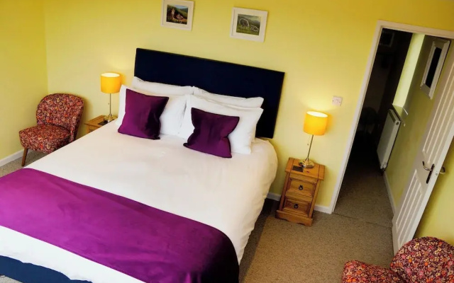 Radcliffe Guest House