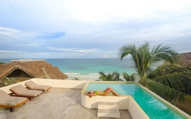 Playa Canek Beachfront Eco Hotel