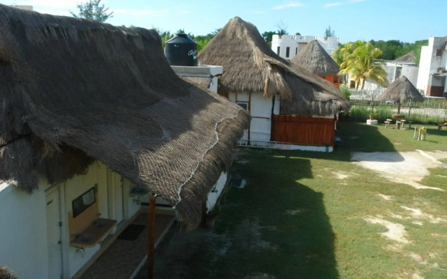 Golden Paradise Hostel