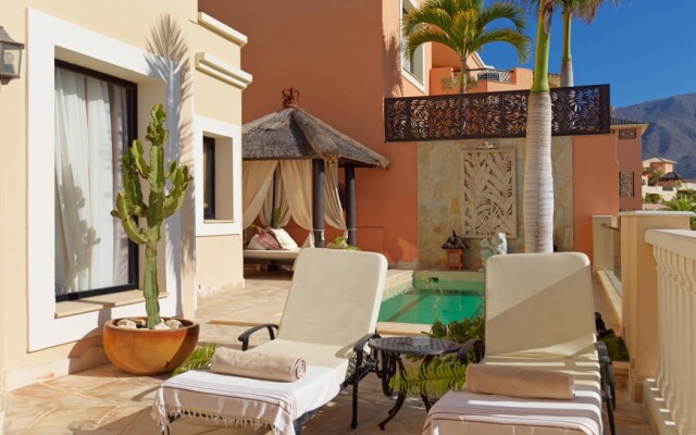 Royal Garden Villas & Spa