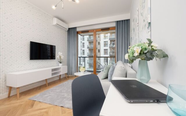 Zajezdnia Wrzeszcz Apartment by Renters