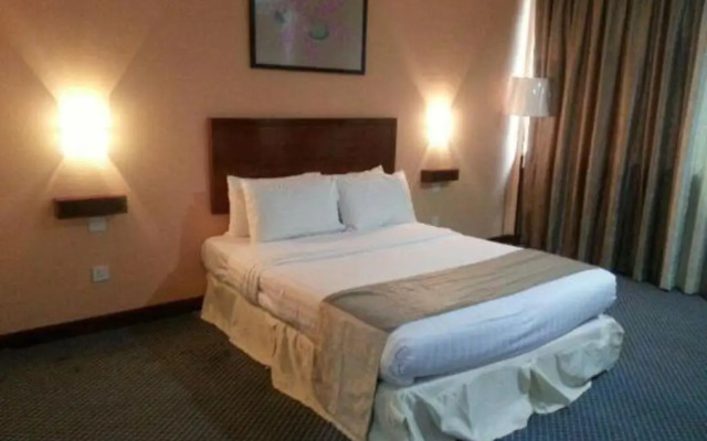 TH Hotel Kelana Jaya