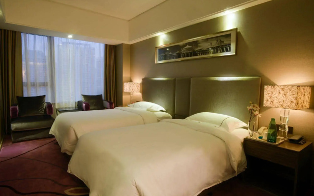 La Perle International Hotel - Free shuttle between hotel and Exhibition Center during Canton Fair & Exhibitor registration Counter