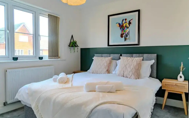 Host Stay Hewitt Close
