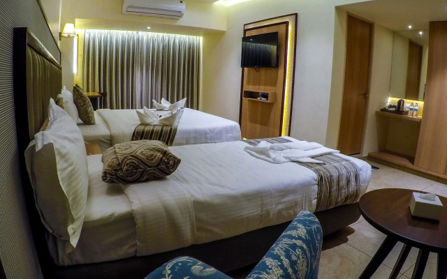 Rudra Shelter Business Hotel