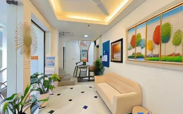 T98 Westlake Quang An - Tay Ho Center Garden View Studio!