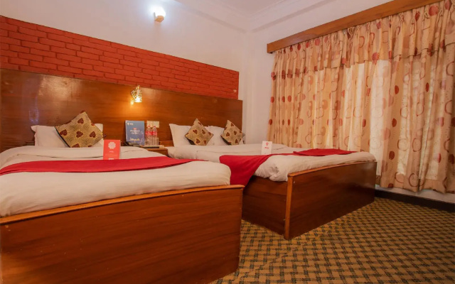 OYO 143 Hotel Stay Well