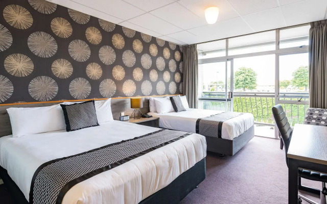 Heartland Ambassador Hotel Hamilton