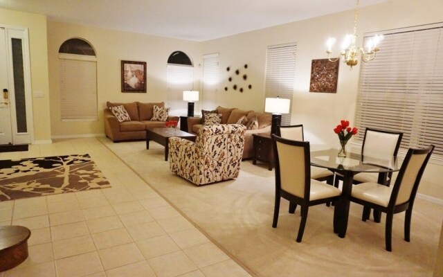 Bella Vida Resort By Cozykey