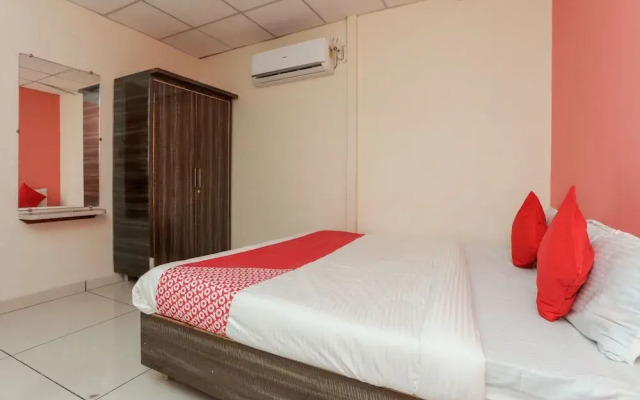 OYO 30383 Hotel Milan Parinay