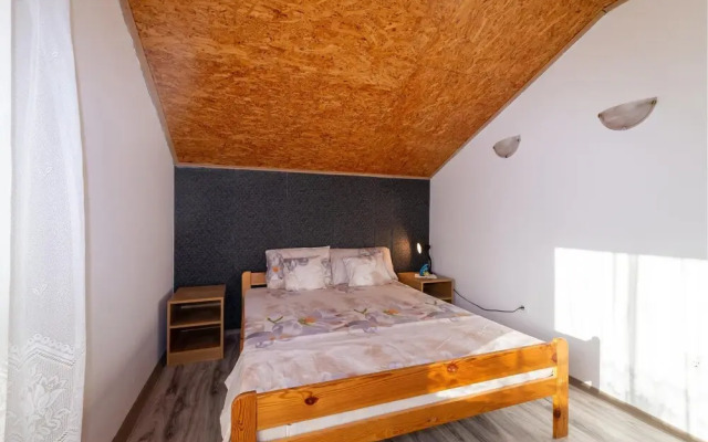 Nice Apartment in Benkovac With Wifi and 3 Bedrooms