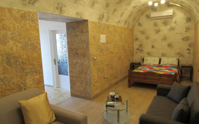 Pitini Sevasti house
