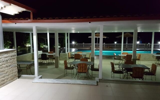 Hotel Relax Dhermi