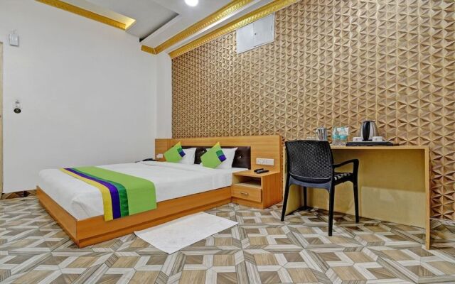 FabHotel RDGR Saalt
