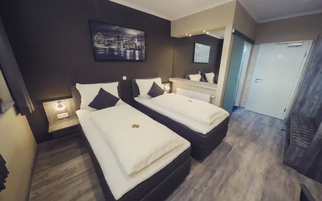 Mey Hotel