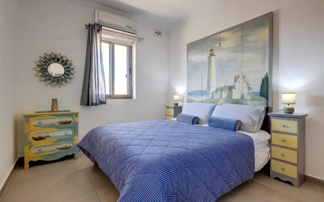 Perfect Location Idyllic 2BR Apartment