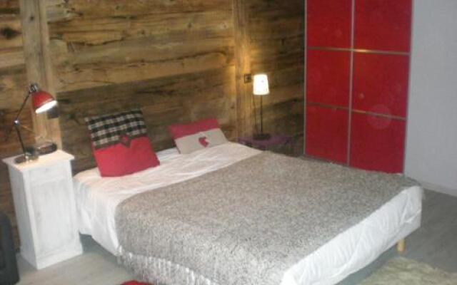 Chalet Belle Vue Montagne Proche Valmorel 86009