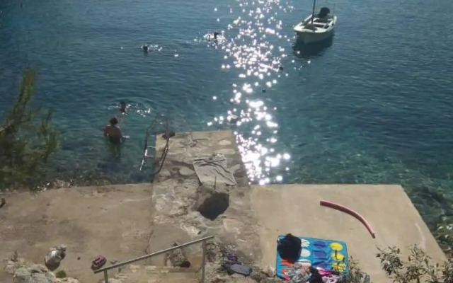 Seafront Charming Apartments Kosirina