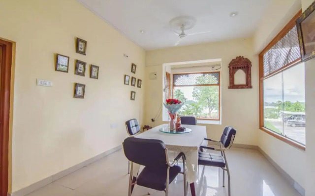 Devendragarh Palace (As a Luxury Paying Guest House)