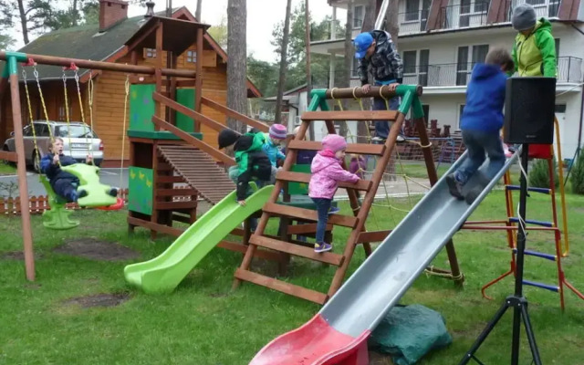 Four -anniversary Type B