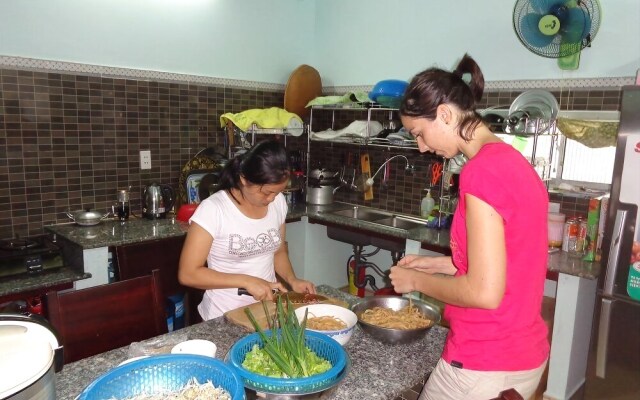 Banana Homestay  Hostel