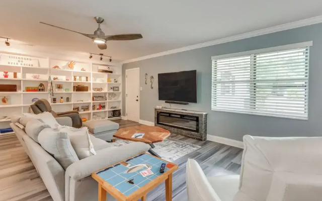 Swim, Golf & Relax: Family-friendly Pensacola Gem