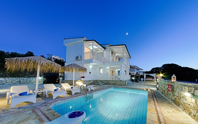 Johnny's White Luxury Villa