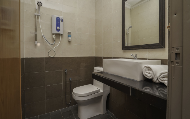 OYO 1043 Get Inn Hotel Sendayan