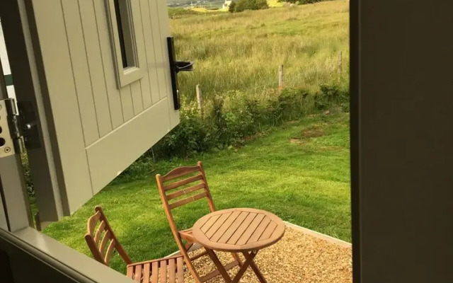 Charming 1-bed Cabin 40 Bernisdale Isle of Skye