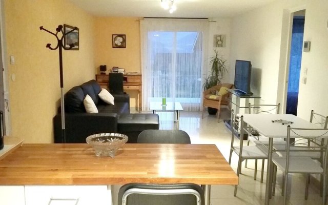 Apartment With one Bedroom in Saint-ismier, With Wonderful Mountain Vi
